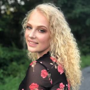 Meet your Posher, Summer